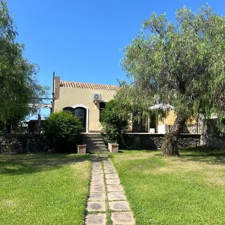 Oltre - Dove Cielo E Mare Si Uniscono Apartmanhotel *