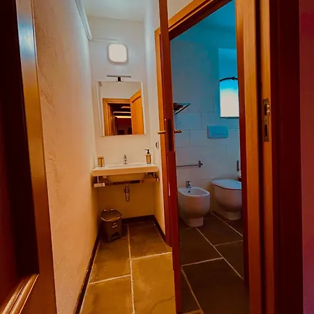 Oltre - Dove Cielo E Mare Si Uniscono Apartmanhotel