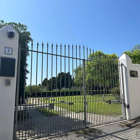 Aparthotel Oltre - Dove Cielo E Mare Si Uniscono *